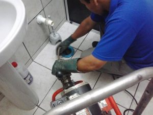 Thông Tắc Cống Tại Ba Đình Giá Rẻ - Xử Lý Triệt Để 100%
