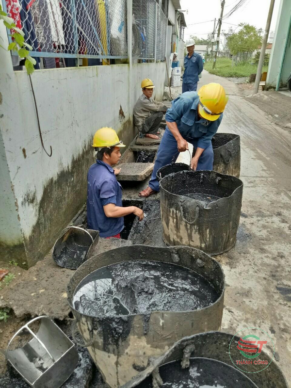 Đội ngũ chuyên viên của Môi trường Thành Công đảm bảo sự tận tụy với từng công trình, có trách nhiệm cao