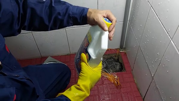 cach-su-dung-nuoc-thong-cong-sifa-4